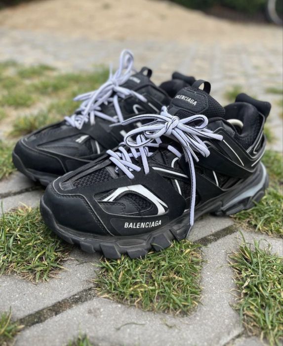 balenciaga track black and white
