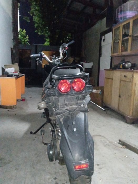 Продам мопед бумер 150 куб