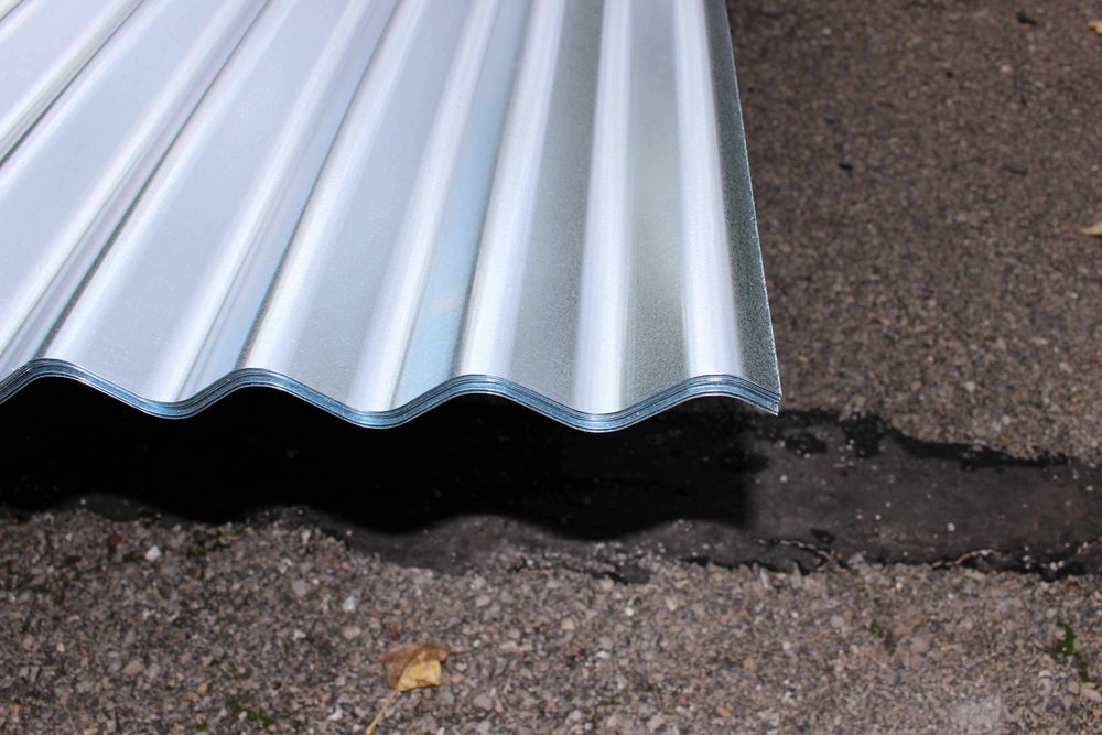 Вълнообразна поцинкована  и пластифицирана ламарина