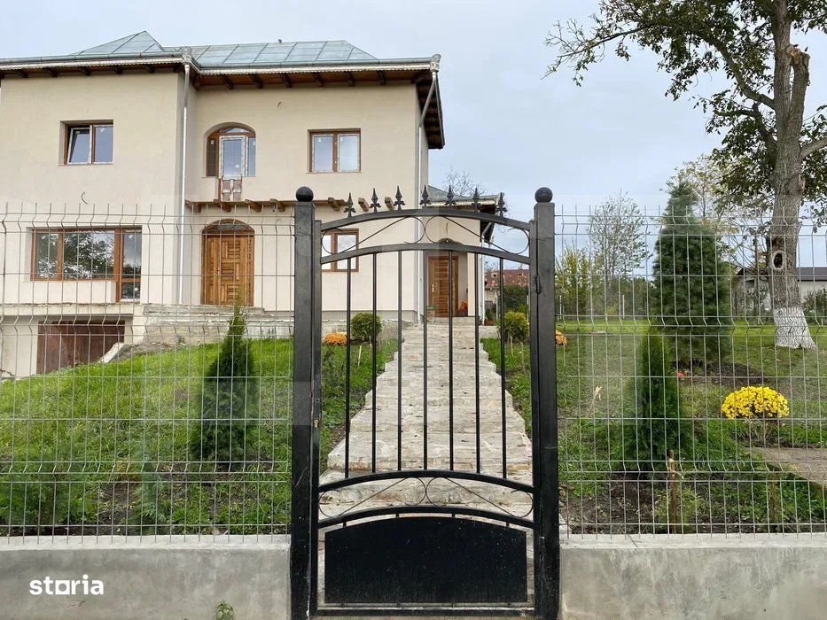 Casa individuala, 178mp, teren 1200, Broscauti