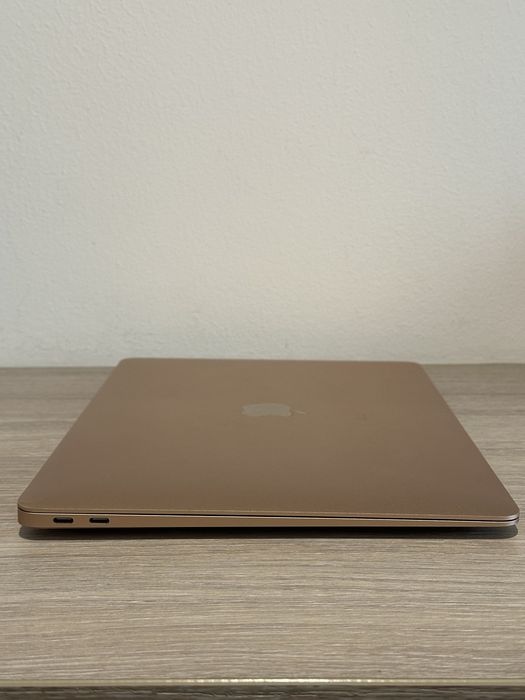 MacBook Air M1 A2337