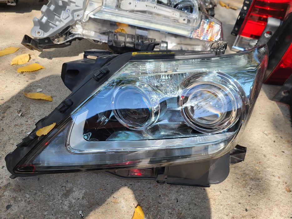 Фары Lexus LX 570