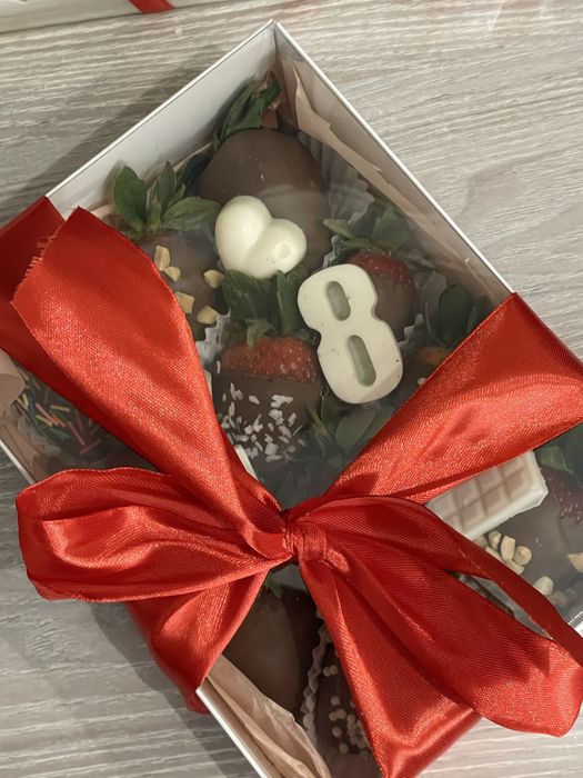 Финики в шоколаде