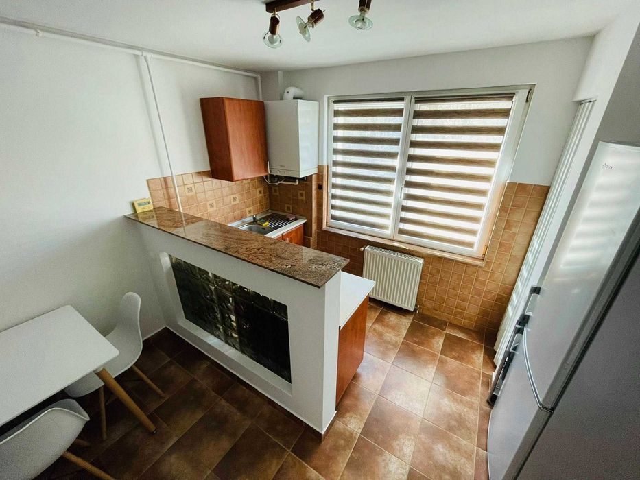 Garsoniera de inchiriat cart. TUDOR