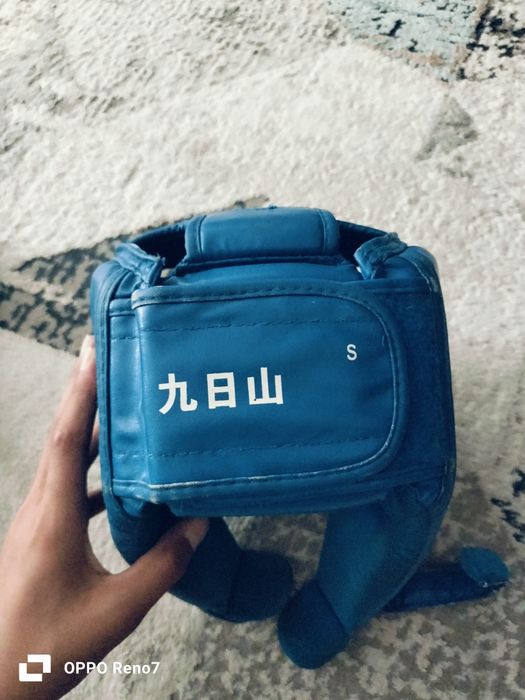 Шлем весинг оригинальные просто нужны денги