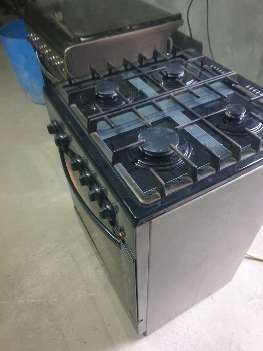 Продаётся газовая плита