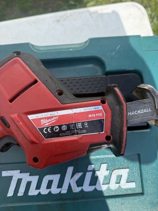 Fierastrau stil sabie milwaukee