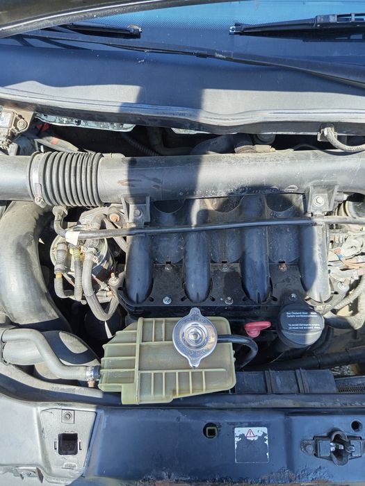 Мерцедес Вито 108CDI Дизел 2.2 на части