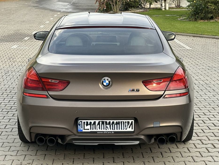 Bmw, m6 4,4 L V8