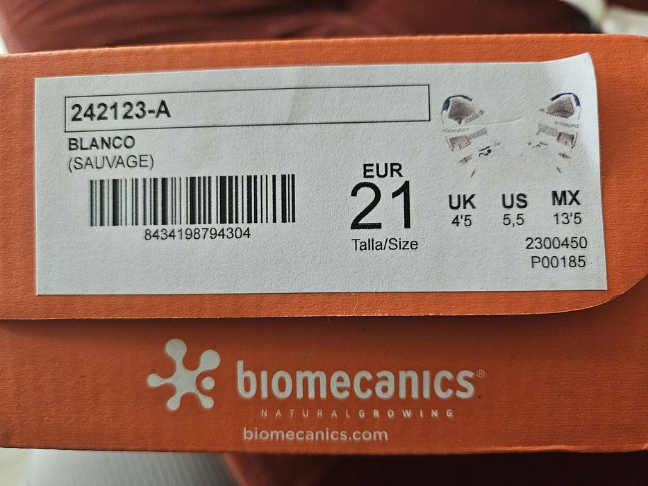Biomecanics сандали