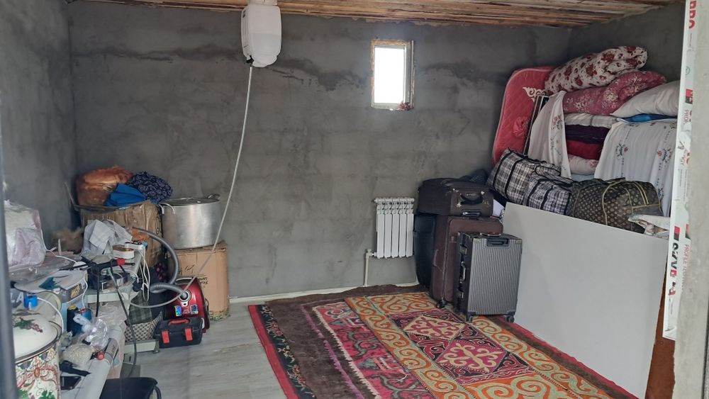 тез арада үй сатылады