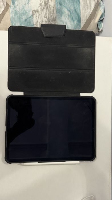 Apple iPad Pro 11 (2-го поколения, 2020)