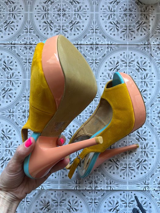 Дамски обувки размер 36