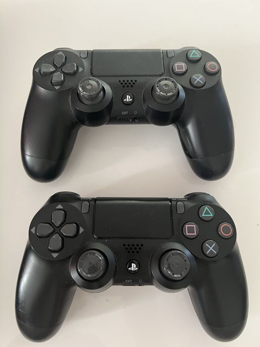 Playstation 4 slim, CA NOU, cu 2 controllere si jocuri
