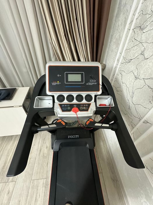 Беговая дорожка.