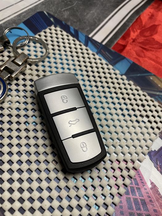 Carcasa cheie telecomanda VW Passat B6 B7 CC nouă