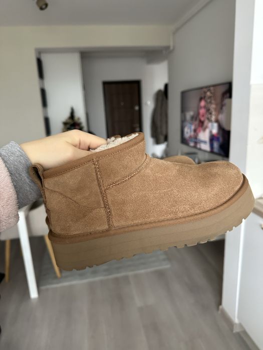 Vand UGG platform 38