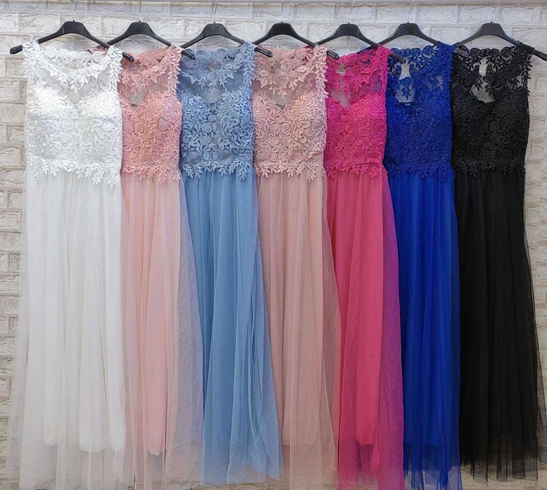 Страхотна бална елегантна рокля