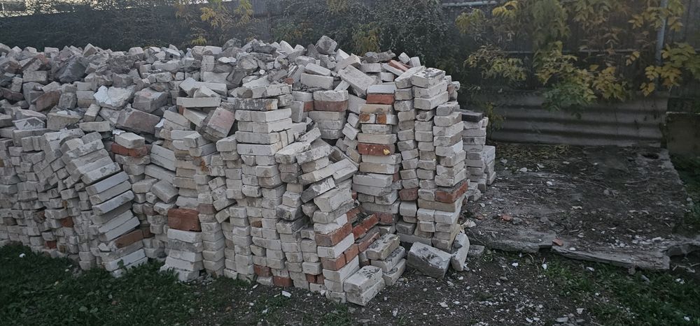 Кирпичи б/у самовывоз