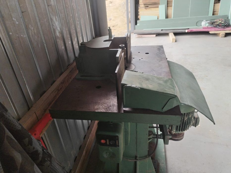 Фрезерный станок