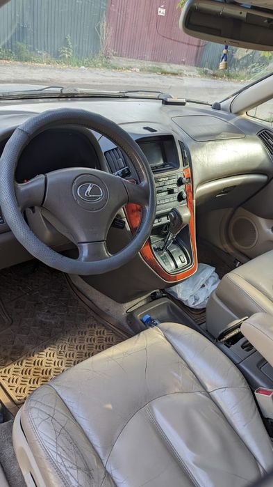Lexus RX300 продам