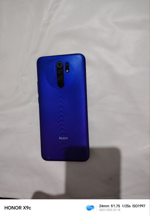 Телефон сатылады