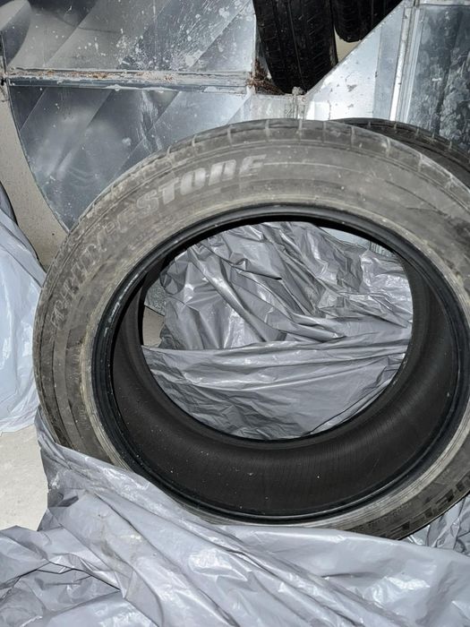 Летни Гуми bridgestone dueler h/p sport 255/45/20 101W  bridgestone dueler h/p sport 101W с добър грайфер