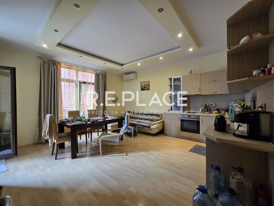 Дава се под наем Тристаен апартамент в Варна, Бриз - 115 кв.м за 1500 € - Снимка #2