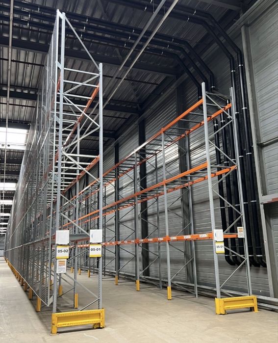 Rafturi metalice pentru depozitare paleti