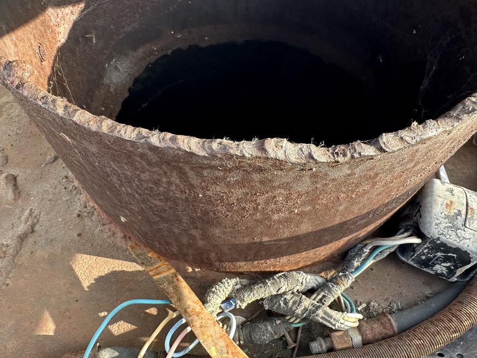 Продам емкость , три куба .