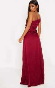 Rochie PrettyLittleThing Burgundy Satin One Shoulder Ruched Maxi Dress