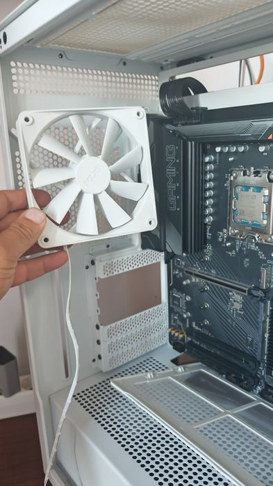 NZXT H7 flow rgb