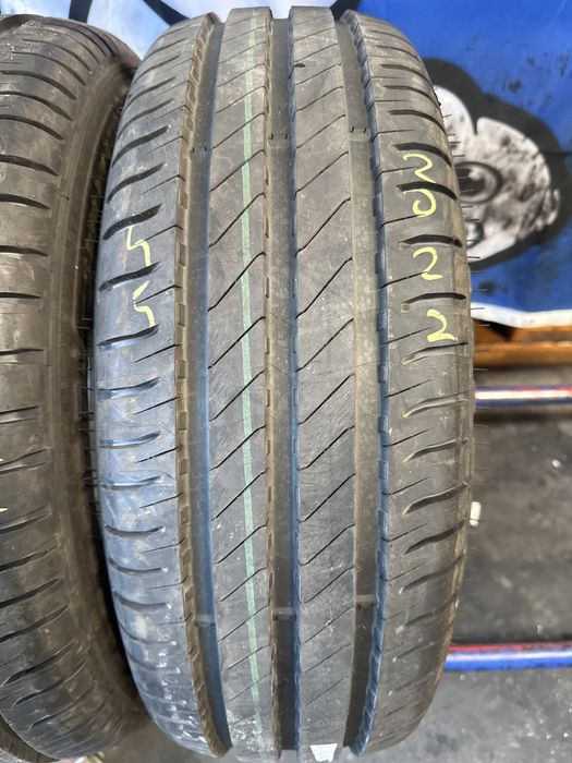195/60/16C 99/97H Michelin
