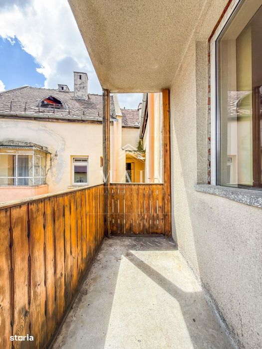 Apartament 3 camere,2 bai, Str Constitutiei- Zona Centrala