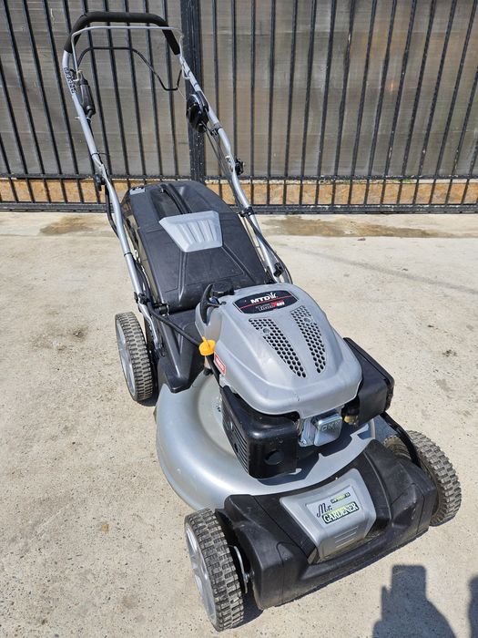 Masina de tuns iarba gazon MrGardener