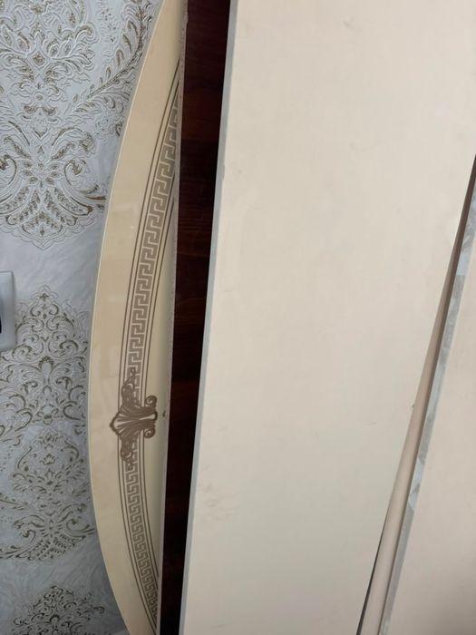 кровать двуспальная
