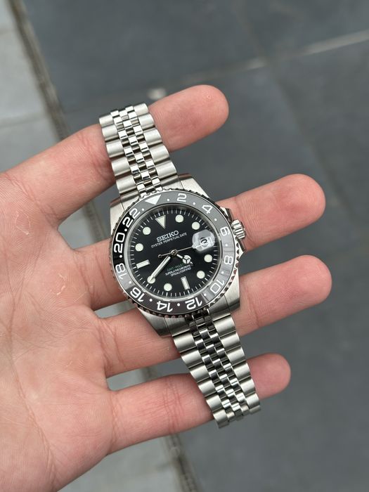 Ceas Seiko GMT Bruce Wayne Mod Mecanism Automatic