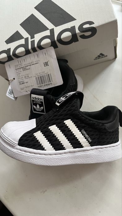 Детская обувь адидас, тифлант