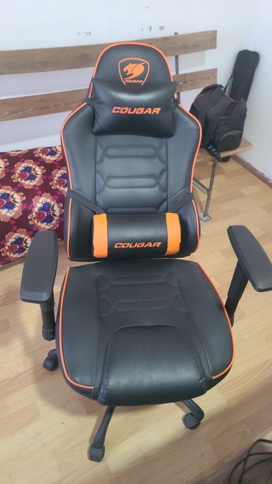 Cougar kreslo gaming