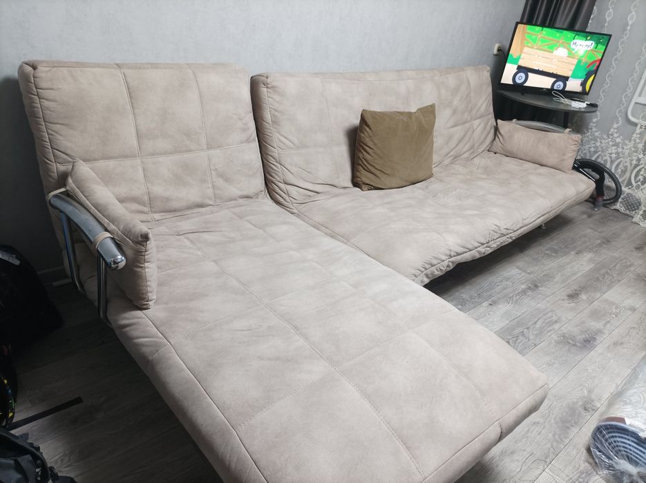 Диван с атаманкой
