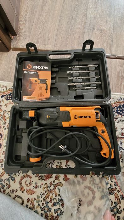 Продам перфоратор Вихрь