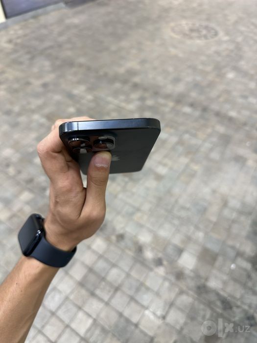 Iphone 15 Pro Max sim