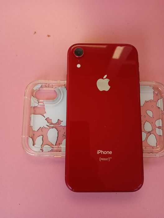 iPhone XR ReD перфектен