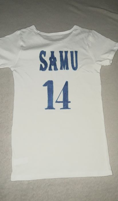 Tricouri pictate personalizate