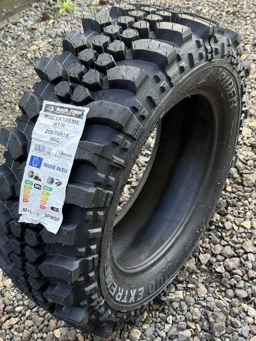 4х4 джипови офроуд гуми 215/70R16