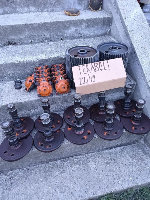 Ax cu suport freza agricola de pământ feraboli