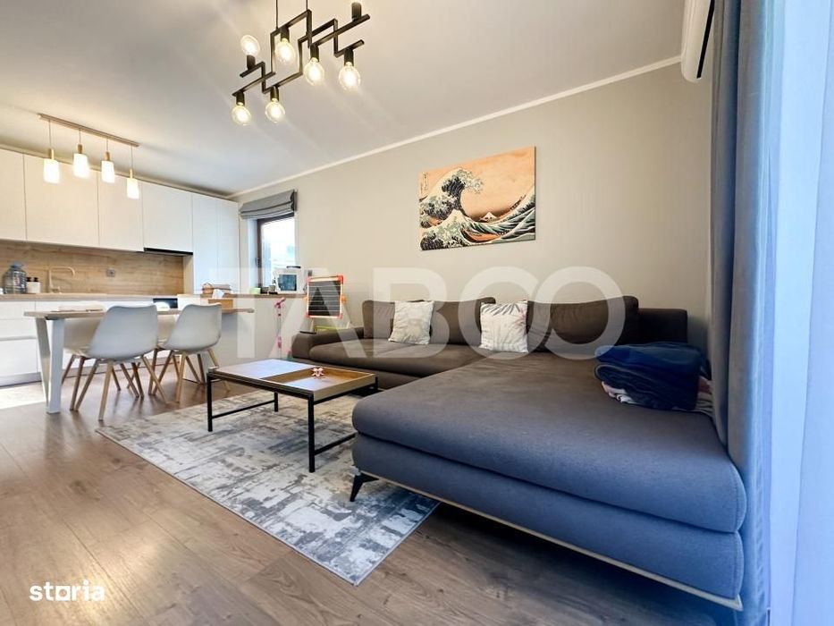 Apartament cu 3 camere de vanzare in cartierul Europa cu garaj — fotografia 1