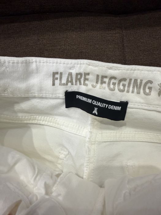 Нови дънки Patrizia Pepe