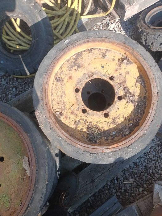 Гуми и джанти за мотокари