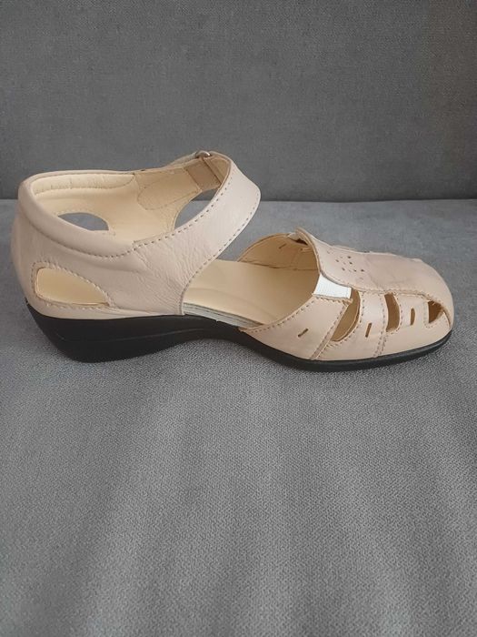 Дамски сандали, №36, цвят бежов